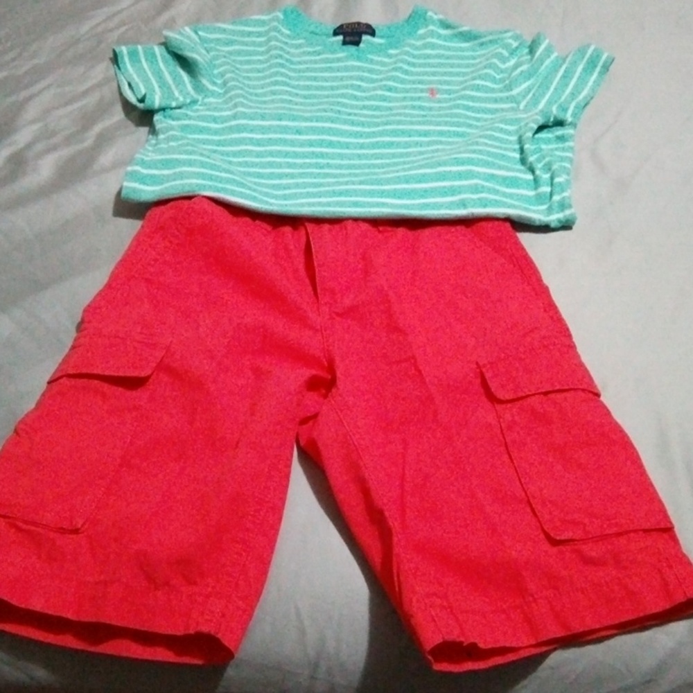 Shorts - Picture 2 of 4